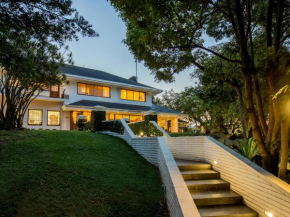Sheppard Boutique Hotel